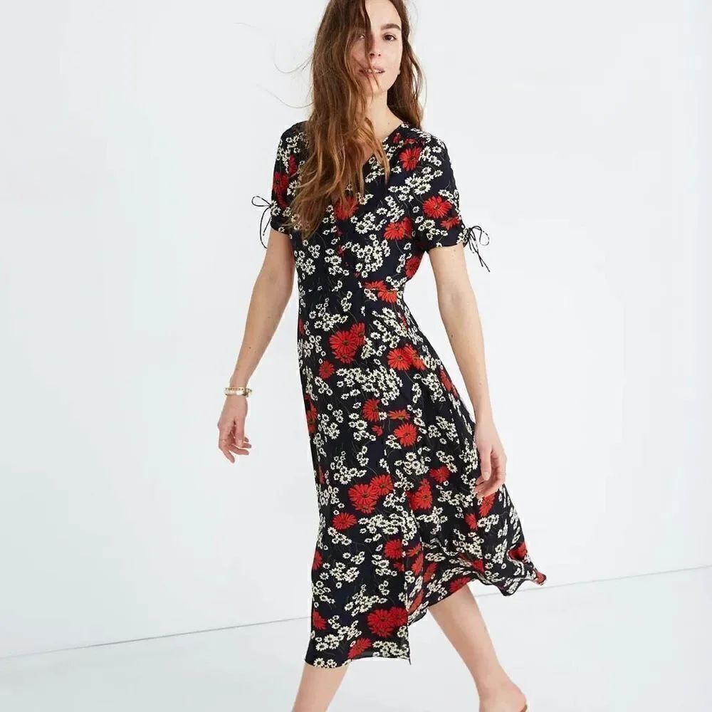 Madewell Peekaboo-Sleeve Midi Dress in Hillside Daisies size